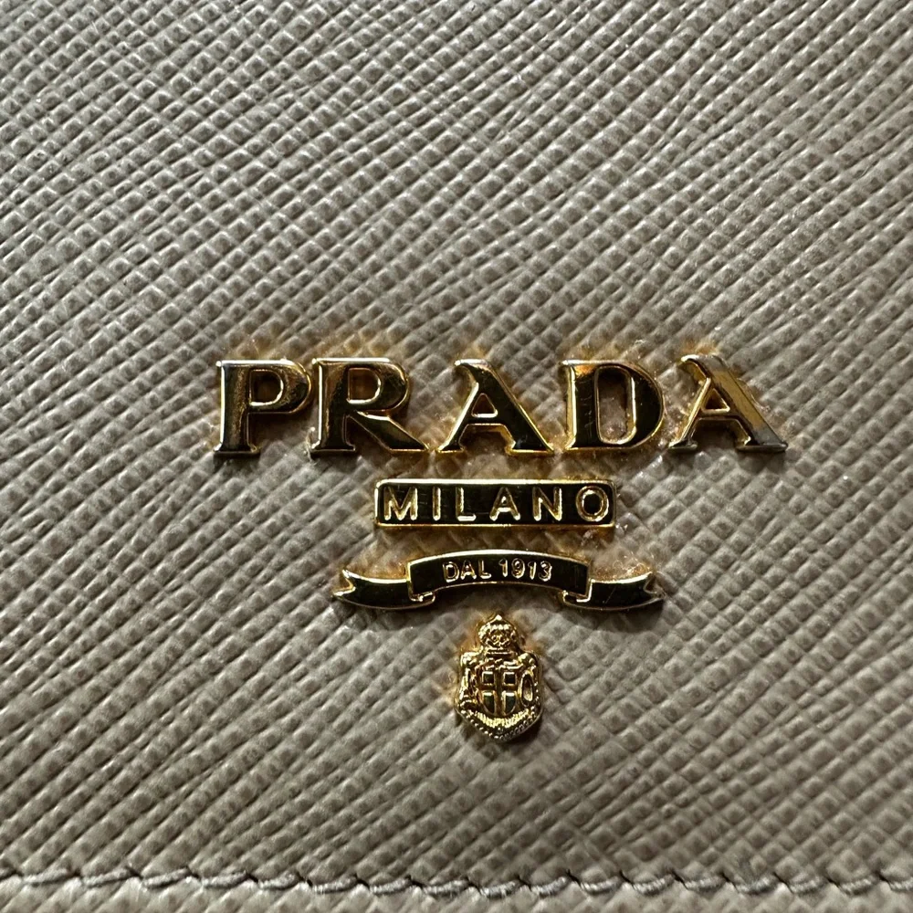 Prada Beige Saffiano Continental Wallet - Picture 2 of 16